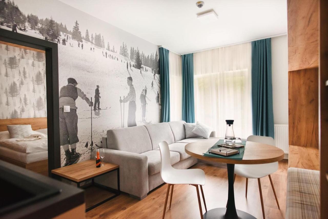 Apartmany Palenica & Ostredok - Galeria Apartments Jasna Lucky ديمانوفْشكا دولِنا المظهر الخارجي الصورة